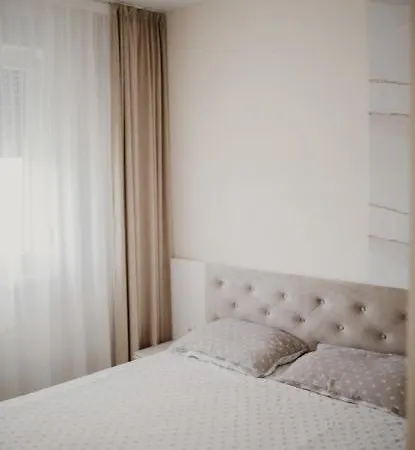 Luxury * Lukavac (Tuzla)