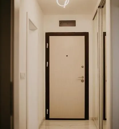 Luxury * Lukavac (Tuzla)